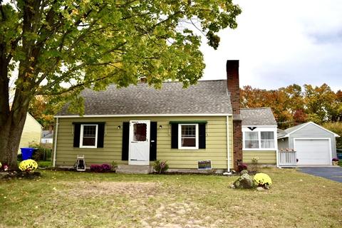 85 Duggan Cir, Springfield, MA 01119 photo 5