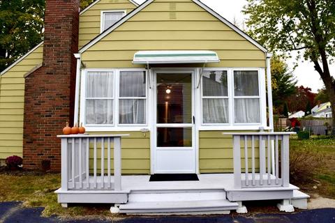 85 Duggan Cir, Springfield, MA 01119 photo 2