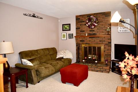 85 Duggan Cir, Springfield, MA 01119 photo 10