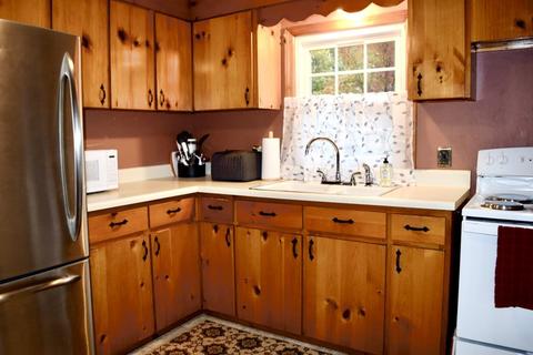 85 Duggan Cir, Springfield, MA 01119 photo 7