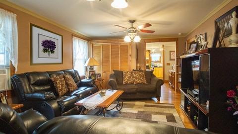 30 Davis St, Fairhaven, MA 02719 photo 2