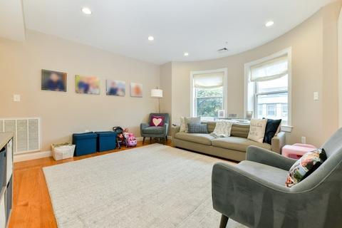 97 Fuller St #2, Brookline, MA 02446 photo 4