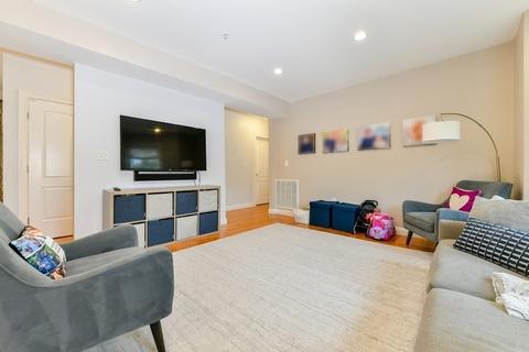 97 Fuller St #2, Brookline, MA 02446 photo 3