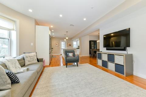 97 Fuller St #2, Brookline, MA 02446 photo 2