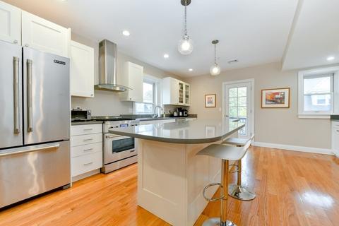 97 Fuller St #2, Brookline, MA 02446 photo 8