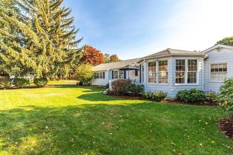 8 Chapel Rd, Danvers, MA 01923 photo 3