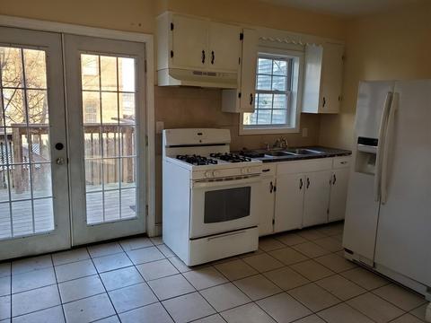 53 Whipple St, Fall River, MA 02721 photo 2