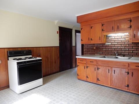 209 Maple St, Warren, MA 01083 photo 11