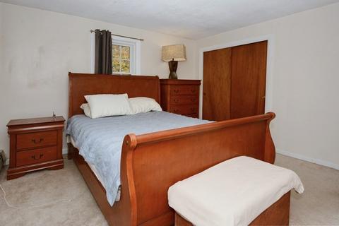 6 Colonial Rd, Beverly, MA 01915 photo 26
