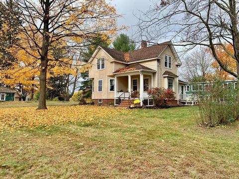 68 Comins Rd, Hadley, MA 01035 photo 2