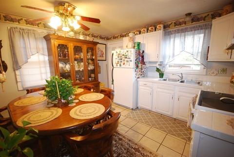 121 Jefferson Ave, Springfield, MA 01107 photo 8