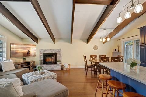 43 Walnut St, Millis, MA 02054 photo 5