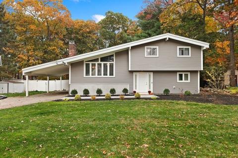 43 Walnut St, Millis, MA 02054 photo 1