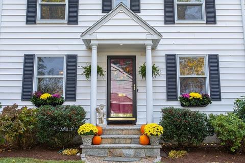 22 Artwill St, Milton, MA 02186 photo 4
