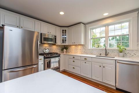22 Artwill St, Milton, MA 02186 photo 7