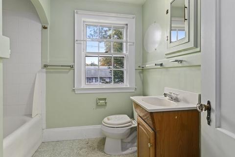 83 Summer Ave, Reading, MA 01867 photo 17
