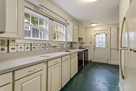 83 Summer Ave, Reading, MA 01867 photo 10