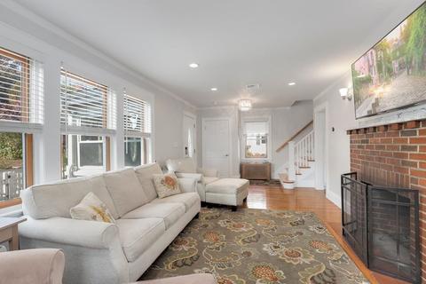 245 William St, Stoneham, MA 02180 photo 7