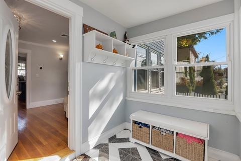 245 William St, Stoneham, MA 02180 photo 4