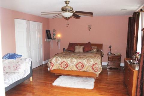 34 Margin St #B, Lynn, MA 01905 photo 11