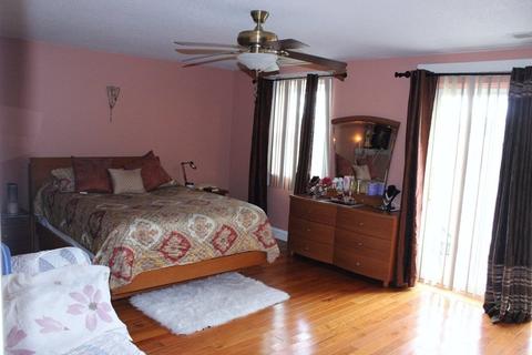 34 Margin St #B, Lynn, MA 01905 photo 10