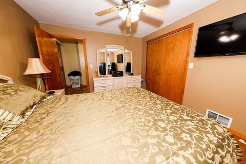 345 Emmett St, Fall River, MA 02721 photo 13