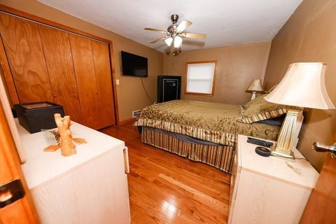 345 Emmett St, Fall River, MA 02721 photo 12
