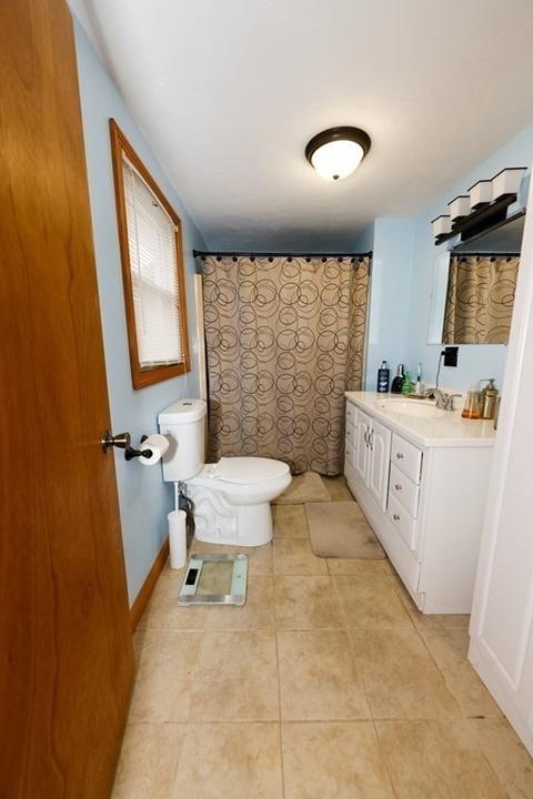 345 Emmett St, Fall River, MA 02721 photo 14