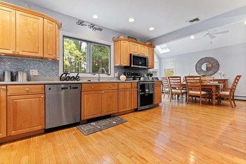 3 Maplecroft Rd, Canton, MA 02021 photo 22