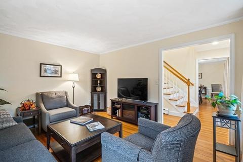 53 Elder Rd, Needham, MA 02492 photo 1