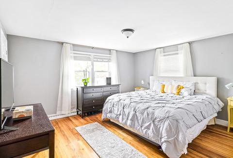 61 Forest St, Stoneham, MA 02180 photo 6