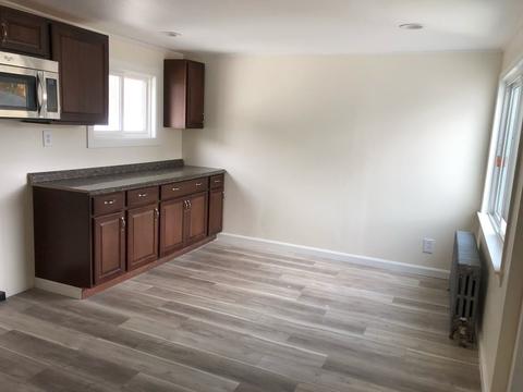 108 Silas St, Springfield, MA 01109 photo 8