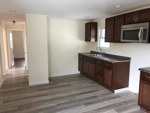 108 Silas St, Springfield, MA 01109 photo 9