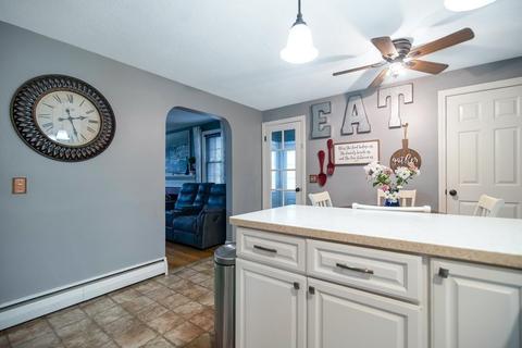 131 Gardens Dr, Springfield, MA 01119 photo 17
