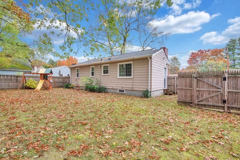 131 Gardens Dr, Springfield, MA 01119 photo 6