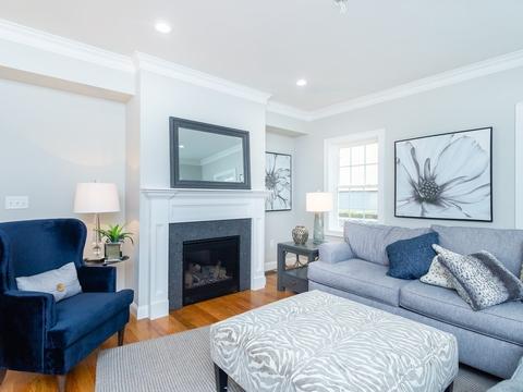 210 High St, Dedham, MA 02026 photo 3
