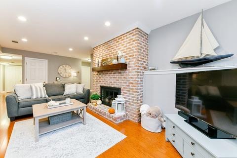 84 Walpole St #1E, Canton, MA 02021 photo 16