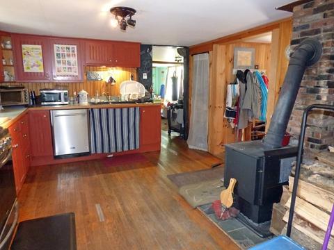 54 Maple St, Conway, MA 01341 photo 6