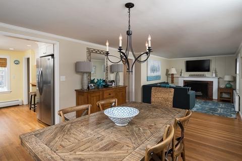 49 Hobart St, Hingham, MA 02043 photo 6