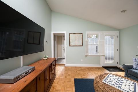 49 Hobart St, Hingham, MA 02043 photo 15