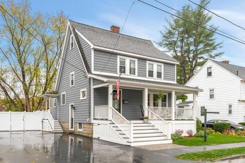 17 Smith Ave, Reading, MA 01867 photo 3