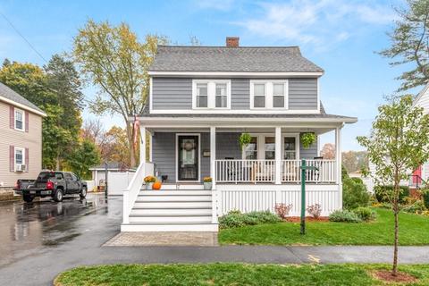 17 Smith Ave, Reading, MA 01867 photo 2