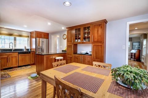 23 Beech St, Dedham, MA 02026 photo 7