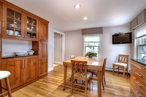 23 Beech St, Dedham, MA 02026 photo 6