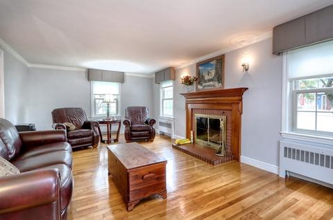 23 Beech St, Dedham, MA 02026 photo 4
