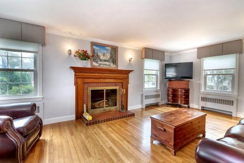 23 Beech St, Dedham, MA 02026 photo 3