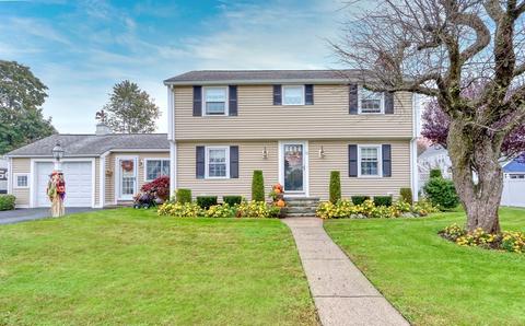 23 Beech St, Dedham, MA 02026 photo 1
