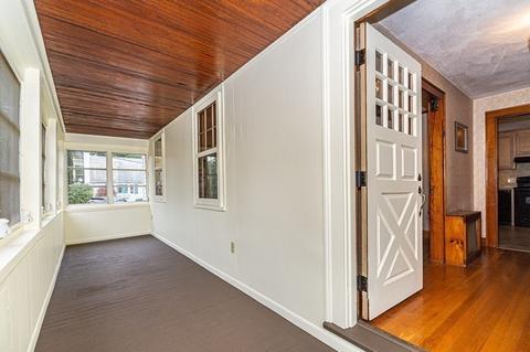 418 Lowell St, Reading, MA 01867 photo 3