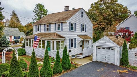 418 Lowell St, Reading, MA 01867 photo 1