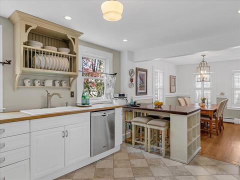 74 Haskell St, Beverly, MA 01915 photo 13